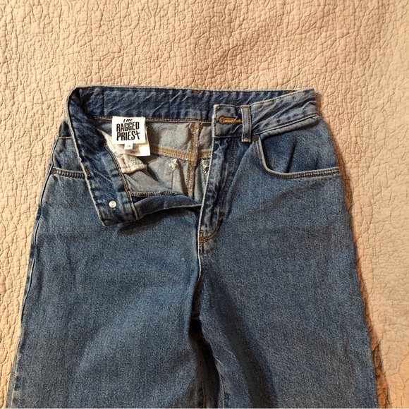 The Ragged Priest Free People 26 High Rise Mom Wide Leg Frayed Ankle Jeans - Picture 16 of 16